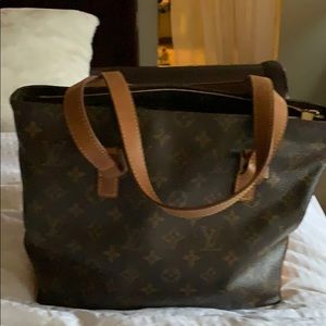 Louis Vuitton purse shoulder bag!